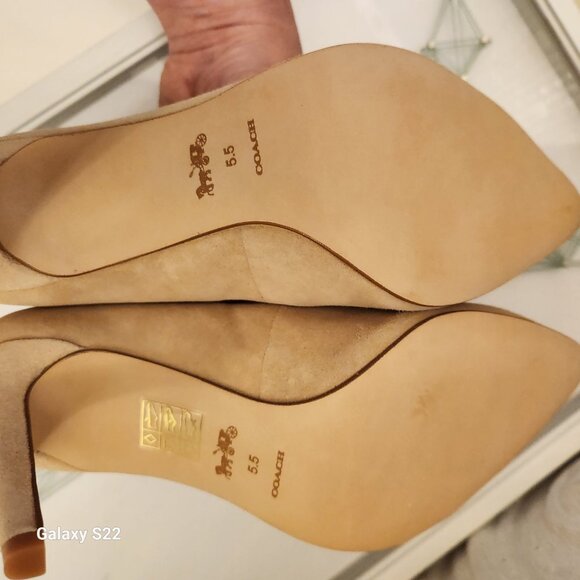 Coach Beechwood " Skyler Suede" Heels. NIB. Size 5.5 - Picture 6 of 11